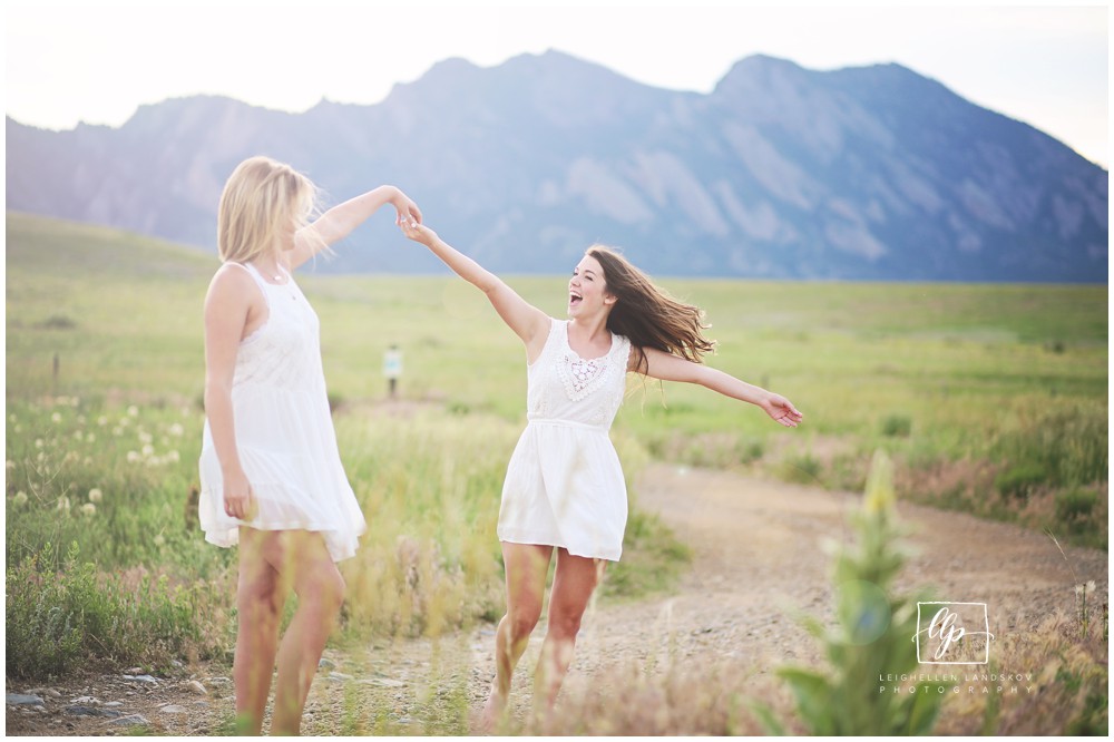 Sunny Mountainside friendship session with senior girls dancing taken by Leighellen Landskov Photography