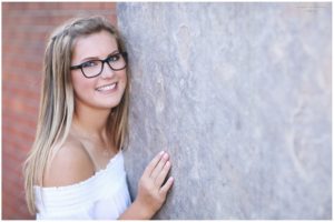 boulder colorado outdoor urban session lakewood high school senior leighellen landskov photography